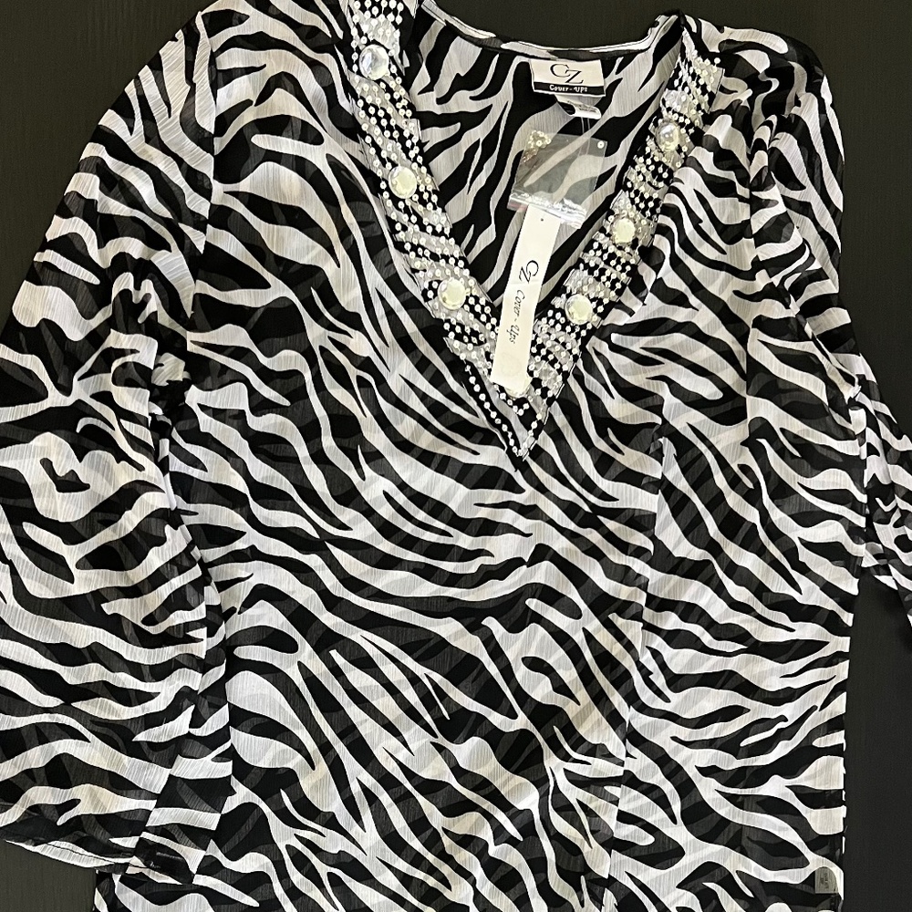 BNWT Zebra style beach cover up